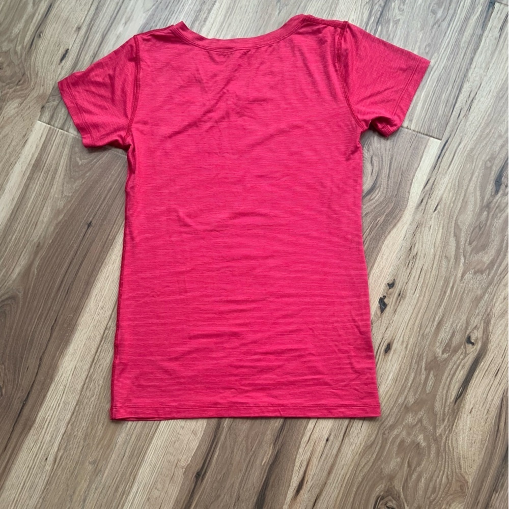 Tommie Copper Cool Copper Womens Active Wear Vneck Compression‎ Shirt Red Sz L - Picture 3 of 8